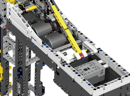 Tower Crane (Remote Controlled)