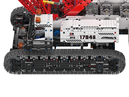 Manitowoc 16000 Crawler Crane