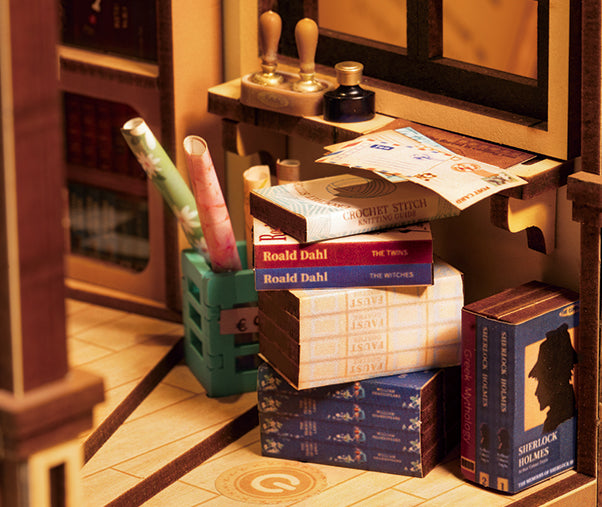 Bookstore Book Nook