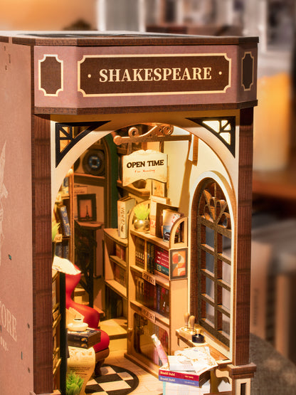 Bookstore Book Nook