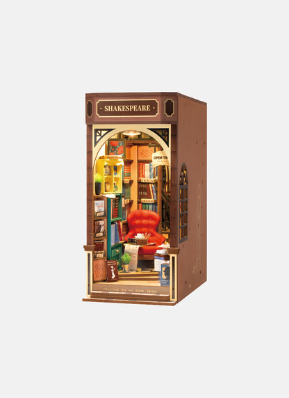 Bookstore Book Nook