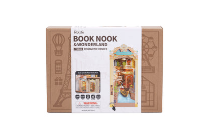 Romantic Venice Book Nook