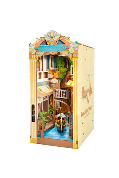 Romantic Venice Book Nook