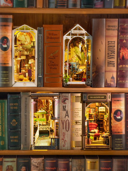 Bookstore Book Nook